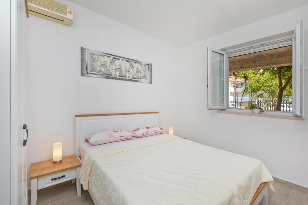 Apartments Cvijeta ดูบรอฟนิก ภายนอก รูปภาพ